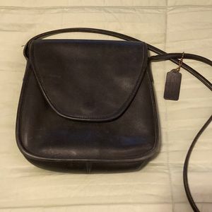 Vintage coach 90’s envelope bag with magnetic close, in great condition